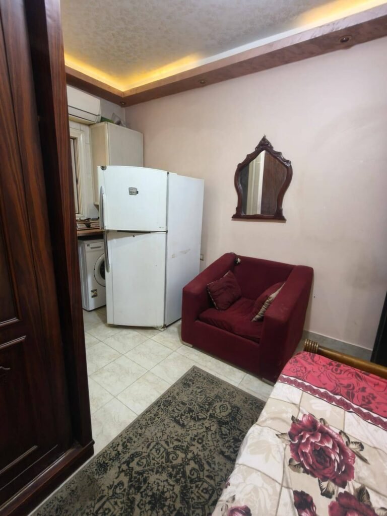 استوديو مفروش للايجار فى اكتوبر حى اول