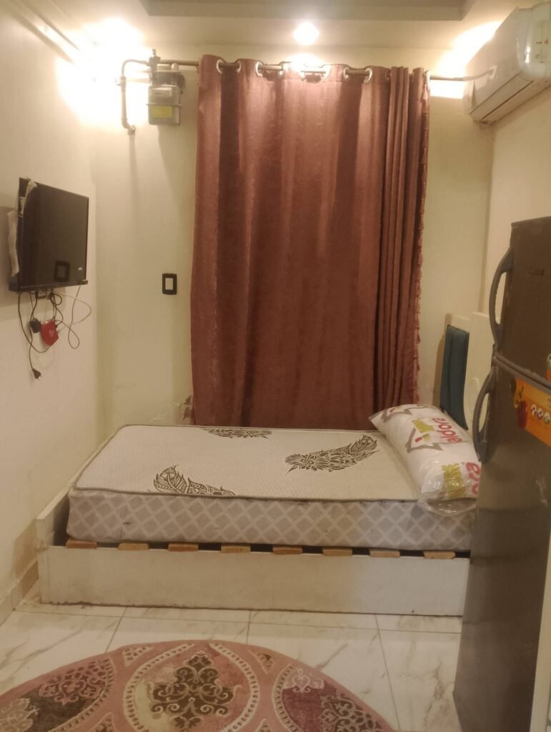 استوديو مفروش للإيجار الشهري في الحي الأول، 6 أكتوبر – شامل المرافق - صورة 2